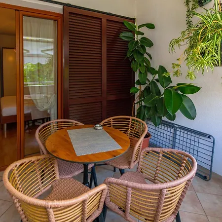 Center Ana * Makarská